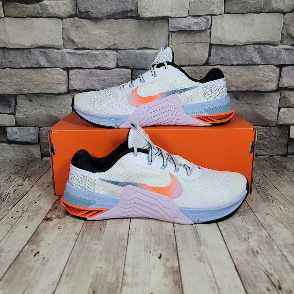 Nike Women's White Peach Light Purple Orange Training Sneakers
